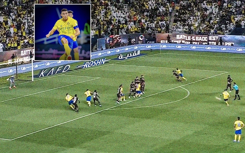C.Ronaldo lập siêu phẩm sút phạt, thủ môn đứng chôn chân chịu thua - 1 C.Ronaldo lập siêu phẩm sút phạt, thủ môn đứng chôn chân chịu thua - 1
