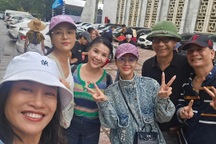 Thu Quỳnh, Lương Thu Trang cùng dàn sao gấp rút tập diễu binh, diễu hành