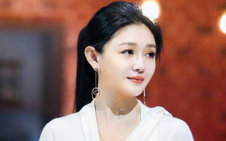 Lại nóng chuyện nữ diễn viên trung niên muốn mãi đóng vai... thanh xuân - 3 Lại nóng chuyện nữ diễn viên trung niên muốn mãi đóng vai... thanh xuân - 3