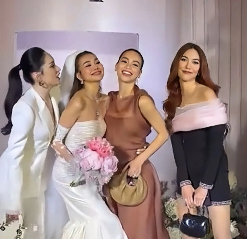 Đám cưới Thanh Hằng: Chồng nhạc trưởng đệm đàn hát, hé lộ thực đơn 5 sao - 4