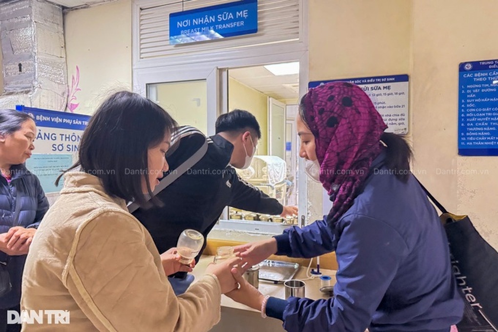 Vợ chồng khiếm thị mong bạn đọc giúp đỡ bé gái sinh non - 2 Vợ chồng khiếm thị mong bạn đọc giúp đỡ bé gái sinh non - 2