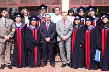 Thạc sỹ quốc tế ngành KHCN và cơ hội học bổng toàn phần tại Pháp