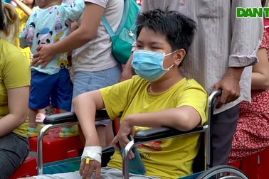 Trung thu ấm áp cho hàng nghìn bệnh nhi ở TPHCM