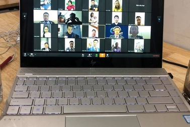 Du lịch “đóng băng”: HDV chạy grab, giám đốc công ty đi dạy học online