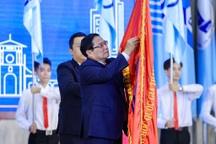 Thủ tướng dự kỷ niệm 30 năm thành lập đại học đông sinh viên nhất nước