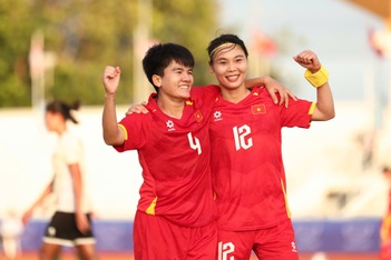 Tuyển nữ Việt Nam đại thắng Indonesia 5-0, vào chung kết SEA Games 33