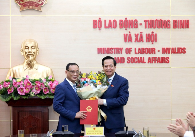 Bộ LĐ-TB&XH điều động, bổ nhiệm nhân sự - Ảnh 2. Bộ LĐ-TB&XH điều động, bổ nhiệm nhân sự - Ảnh 2.