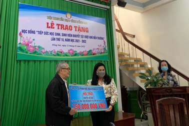 Vedan Việt Nam tiếp sức học sinh, sinh viên khuyết tật vượt khó đến trường