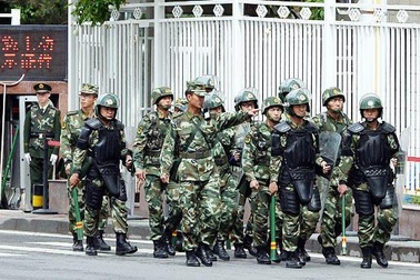 Trung Quốc thắt chặt an ninh tại Tân Cương