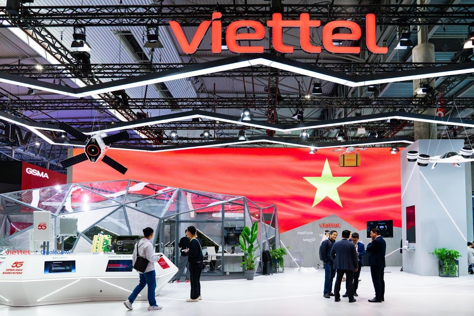 Viettel Lọt Top Glomo Awards: Thu Hẹp Khoảng Cách Số Trở Thành Câu Chuyện Toàn Cầu