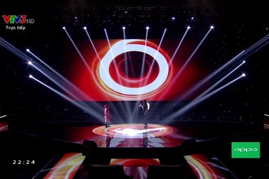 Sự lột xác của Thụy Bình gây bất ngờ cho ca sĩ khách mời và các HLV.