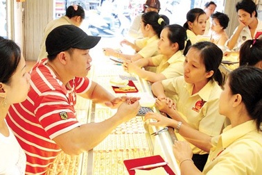 Vì sao người Việt thích mua vàng đầu năm? 