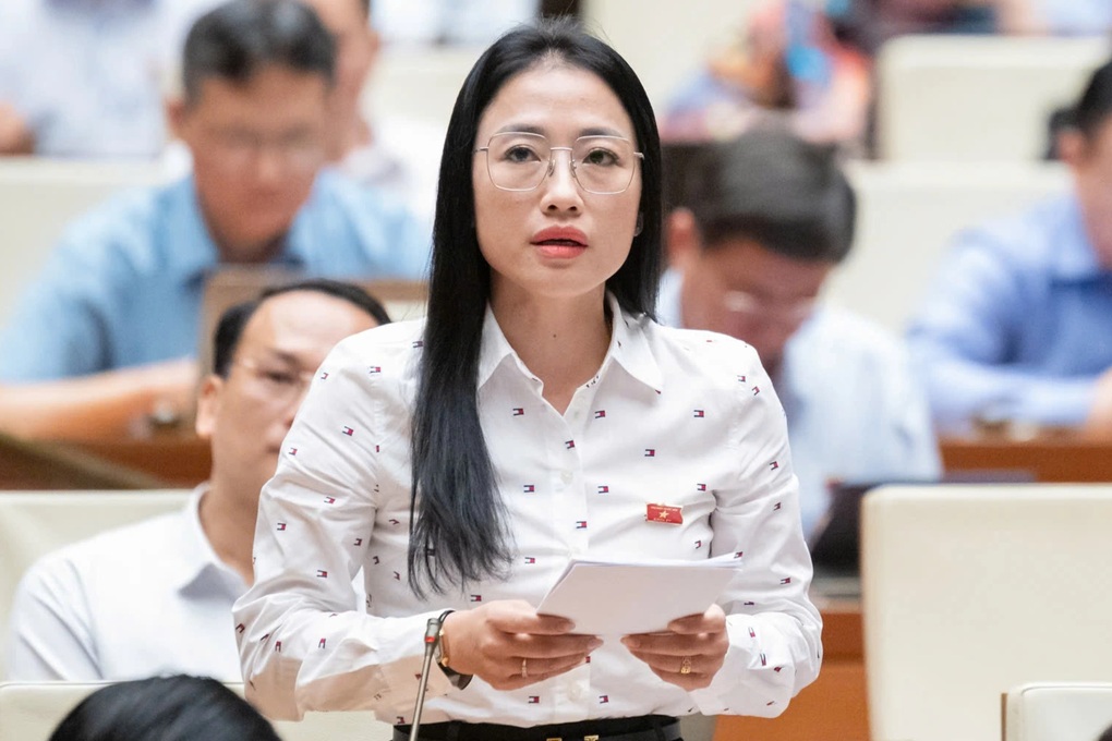 Sau 8 tiếng trên lớp, giáo viên bỏ công sức dạy thêm không có gì sai - 1