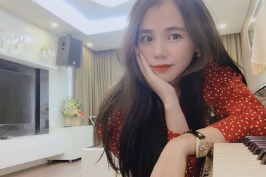 Quá khứ chật vật của “giọng hát triệu view” Nguyễn Hương Ly