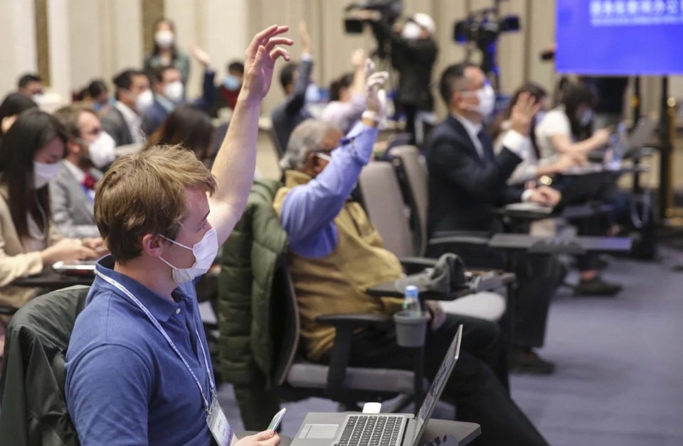 Trung Quốc trục xuất phóng viên 3 báo lớn của Mỹ - 1