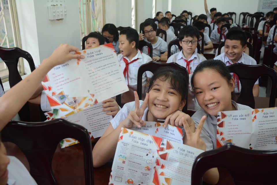 Học sinh Đà Nẵng học kỹ năng tránh bị lừa đảo trên mạng xã hội - 3 Học sinh Đà Nẵng học kỹ năng tránh bị lừa đảo trên mạng xã hội - 3