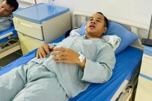 Hai anh em vô cớ bị đánh nhập viện khi đang cứu người bị tai nạn giao thông