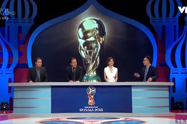 Mai Anh bình luận trong trận đấu giữa Serbia và Costa Rica vào ngày 17/6