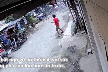 Cả gia đình hốt hoảng bỏ chạy khi bình gas trong nhà liên tiếp phát nổ