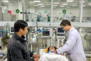 Bệnh viện Việt Đức đã đủ vật tư, mổ phiên trở lại