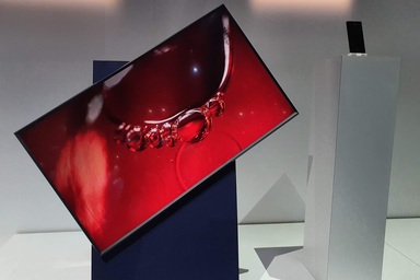 CES 2020: Samsung ra mắt TV xoay dọc, có thể xem video trên Tik Tok, Facebook như smartphone