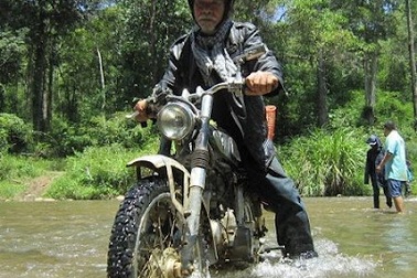 Chuyện làng phượt: Gian nan thử thách tuổi xế chiều