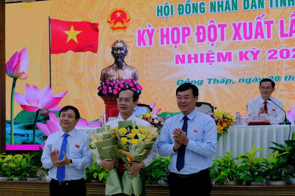 Ông Trần Trí Quang làm Chủ tịch UBND tỉnh Đồng Tháp - 2 Ông Trần Trí Quang làm Chủ tịch UBND tỉnh Đồng Tháp - 2