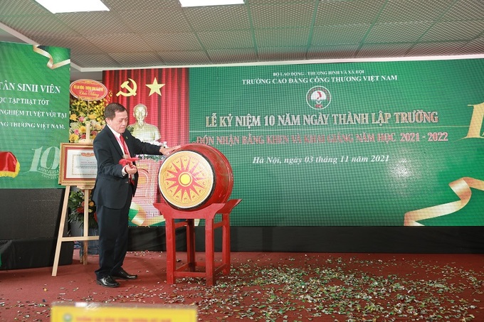 DMI_8554