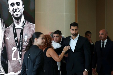 Cristiano Ronaldo lên tiếng về lý do không dự lễ tang Diogo Jota