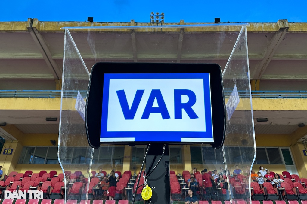 CLB Viettel đại thắng ở trận đấu lịch sử VAR xuất hiện tại V-League - 1