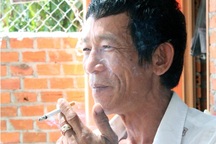 Gặp “vua kỳ nam xứ nẫu” với nghiệp tìm trầm, đá cảnh