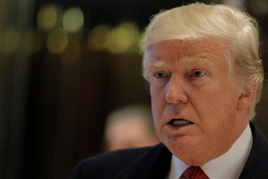 Tỷ phú Trump bán hết cổ phiếu từ trước ngày bầu cử