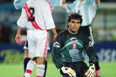 Cựu thủ môn đội tuyển Peru qua đời vì trụy tim