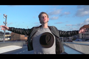 Albert Dyrlund và ca khúc được giới trẻ yêu thích