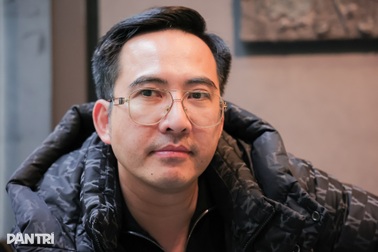 Đạo diễn loạt sân khấu tiền tỷ Hoàng Công Cường: "Cô đơn là bạn đồng hành"