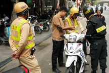 Bác đơn kiện Trưởng phòng Cảnh sát giao thông Hà Nội