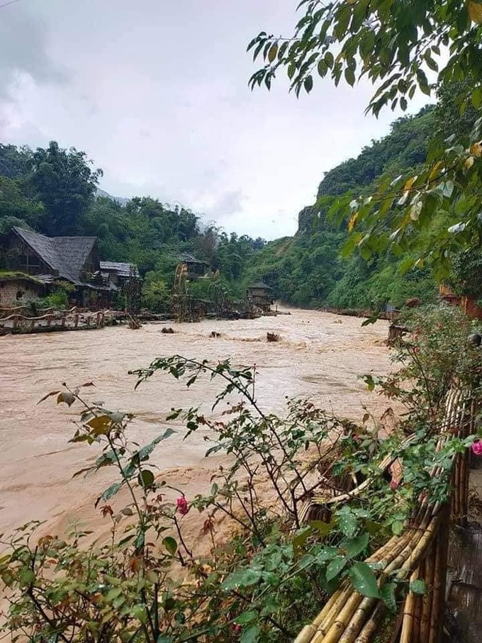 Khu du lịch Cát Cát Sa Pa tan hoang sau lũ quét - Ảnh 10.