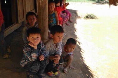 Thiệt thòi học sinh điểm lẻ vùng cao trước thềm năm học mới