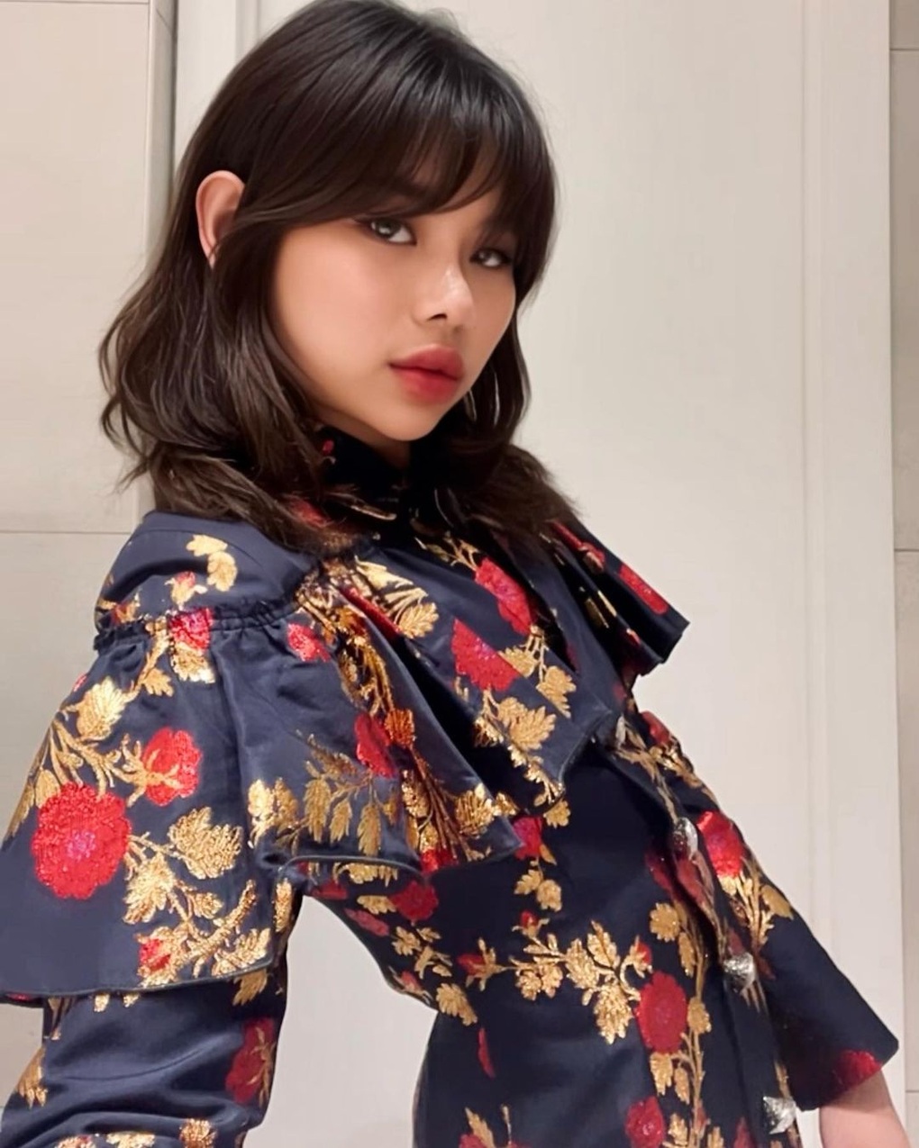 Chàng thiếu gia 10X gây bất ngờ với diện mạo khác lạ sau 5 năm - 6