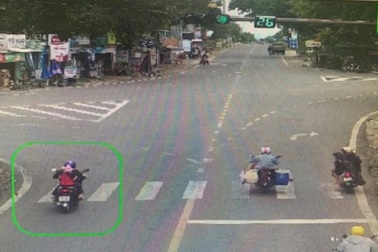 Người phụ nữ "dính" 7 lỗi vi phạm giao thông trong một tuần