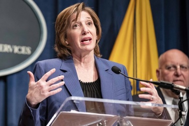 Mỹ ghi nhận 57 ca nhiễm Covid-19, cảnh báo nguy cơ dịch lây lan toàn quốc