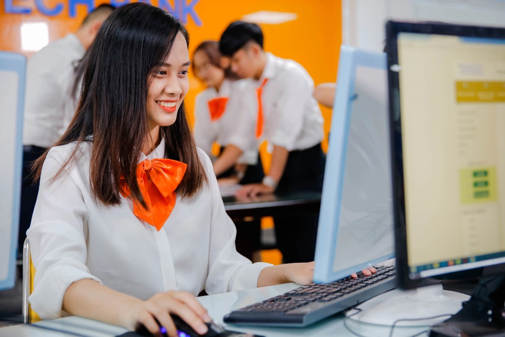 Trung cấp kế toán - nghề mà nhiều cử nhân phải đến trường nghề học lại - 1 Trung cấp kế toán - nghề mà nhiều cử nhân phải đến trường nghề học lại - 1