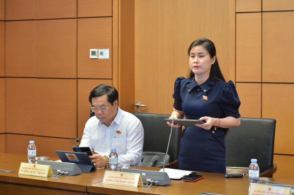 Băn khoăn về mức xử phạt vi phạm hành chính tăng gấp đôi ở 6 thành phố lớn - 2 Băn khoăn về mức xử phạt vi phạm hành chính tăng gấp đôi ở 6 thành phố lớn - 2