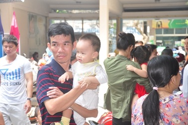 Đà Nẵng: Đổ xô đi tiêm phòng sởi