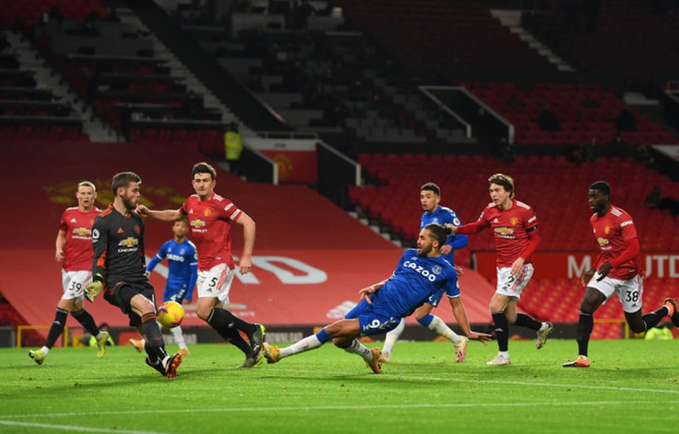 Man Utd hứng chịu tổn thất lớn sau trận hòa cay đắng với Everton - 2 Man Utd hứng chịu tổn thất lớn sau trận hòa cay đắng với Everton - 2