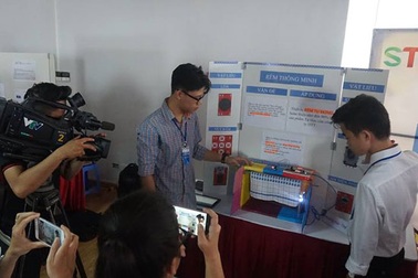 Tự động hóa rèm cửa giành giải nhất cuộc thi về sản phẩm công nghệ thông minh