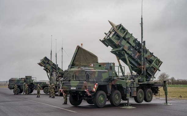 Vì sao Patriot được xem là trụ cột trong lá chắn thép bảo vệ Ukraine? - 1
