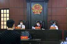 Vụ nông dân hầu tòa vì bắt "cát tặc" ở Hà Nội: 4 bị cáo đồng loạt kêu oan