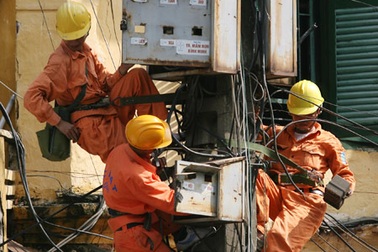 “Chưa thể thả nổi giá điện”