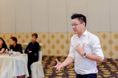 Simon Tứ - Công thức tạo thành công